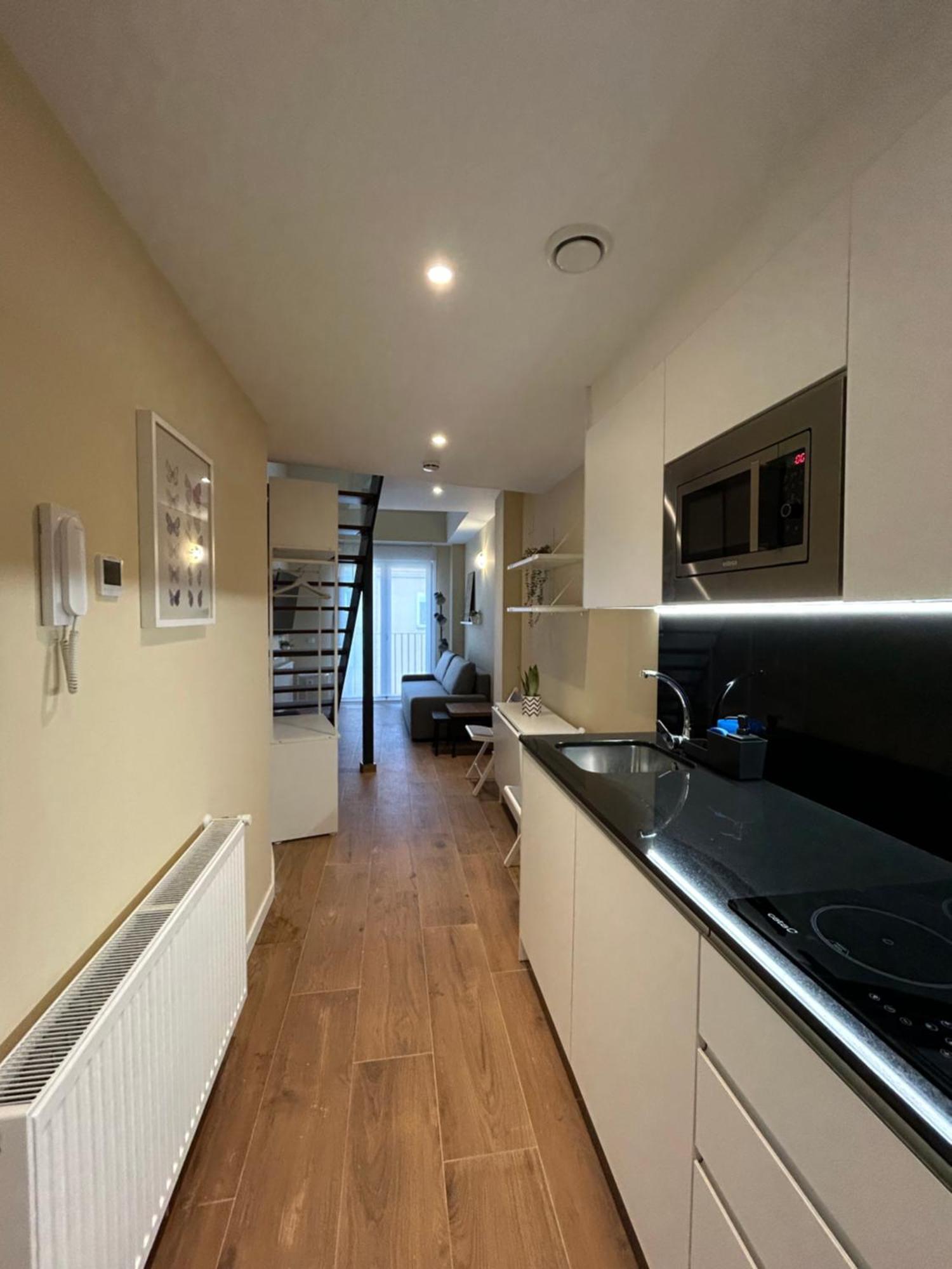 מדריד Apartamentos Turisticos Aeropuerto Barajas מראה חיצוני תמונה