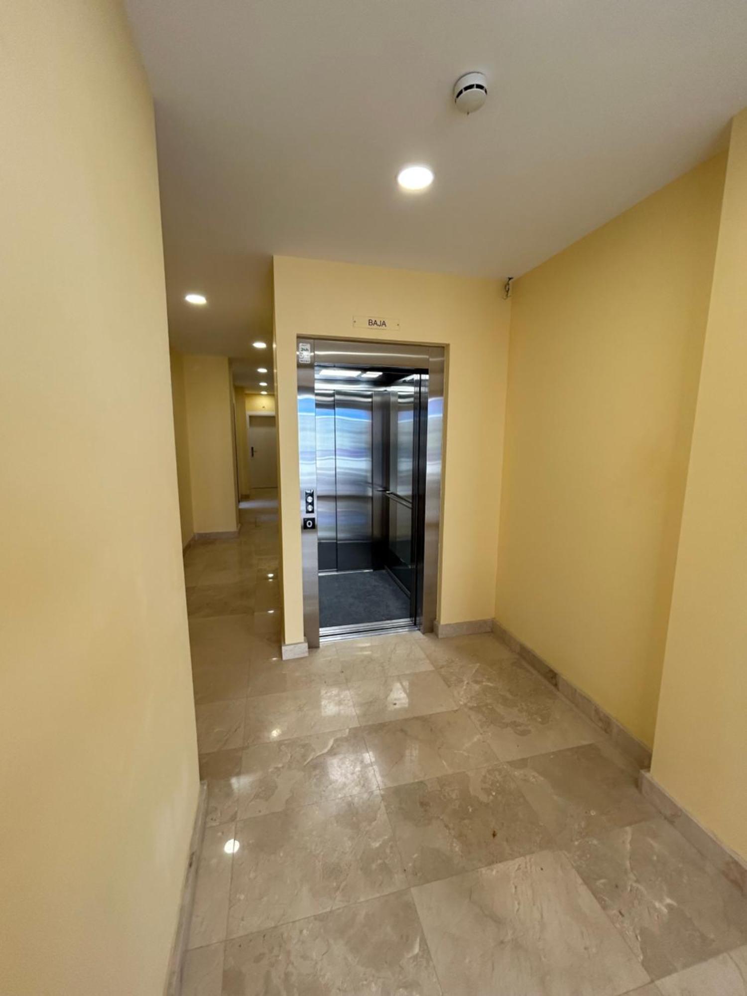 מדריד Apartamentos Turisticos Aeropuerto Barajas מראה חיצוני תמונה