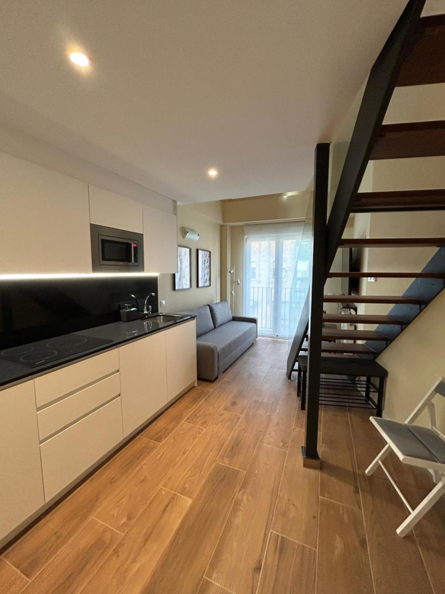 מדריד Apartamentos Turisticos Aeropuerto Barajas מראה חיצוני תמונה